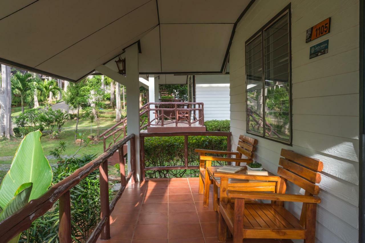 Lanta Manda Resort SHA Plus Ko Lanta Exterior foto
